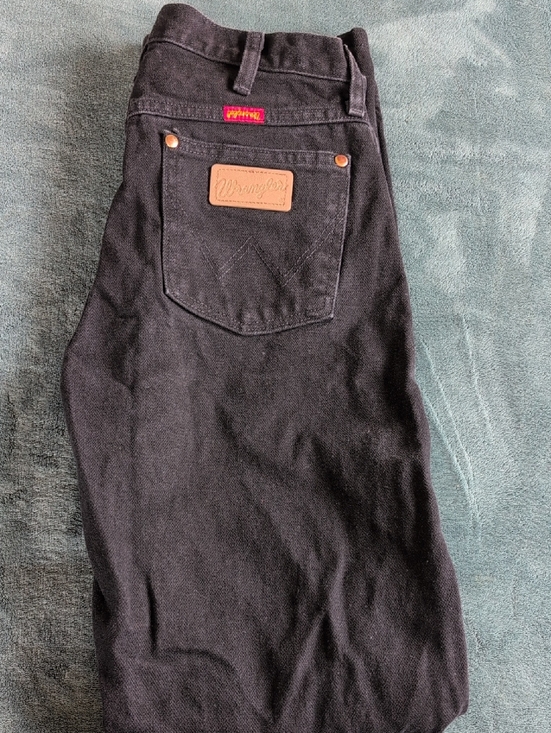 Wrangler Denim - Wrangler Black Jeans with Brown Leather Patch and Red Tab
